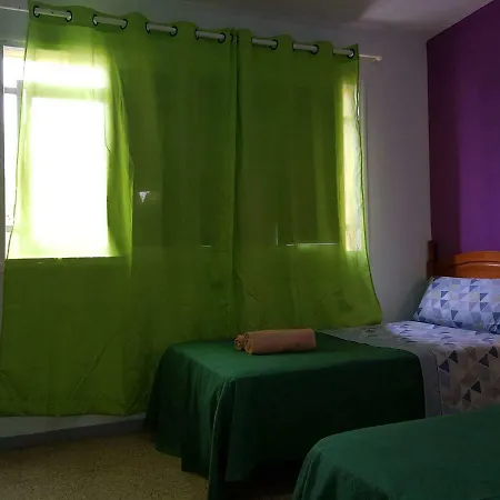 Habitación en casa particular Las Llaves *